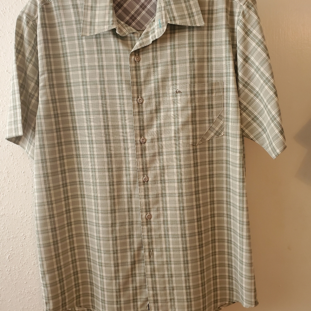 Quiksilver Man dress shirt Size M